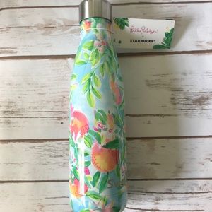 Lilly Pulitzer x Starbucks limited edition bottle